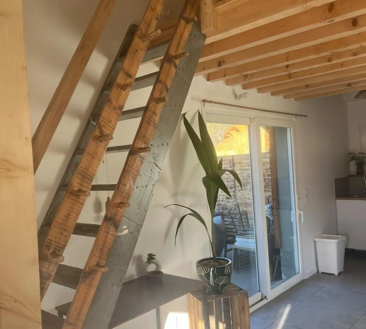 Holiday home Charmant Logis Entre Lac Et Montagnes Doussard